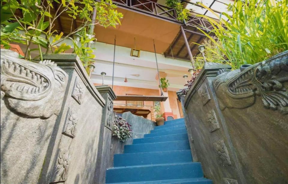Munkudil Ayurveda Yoga Retreat Hotel in Kerala