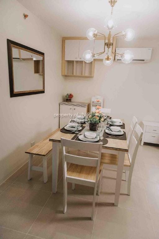 Work-friendly Mountain-view condo near SM Seaside Vacation rental in Cebu City