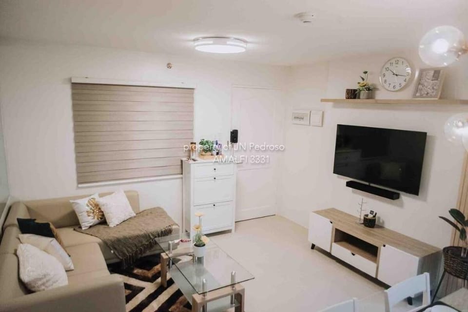 Work-friendly Mountain-view condo near SM Seaside Vacation rental in Cebu City