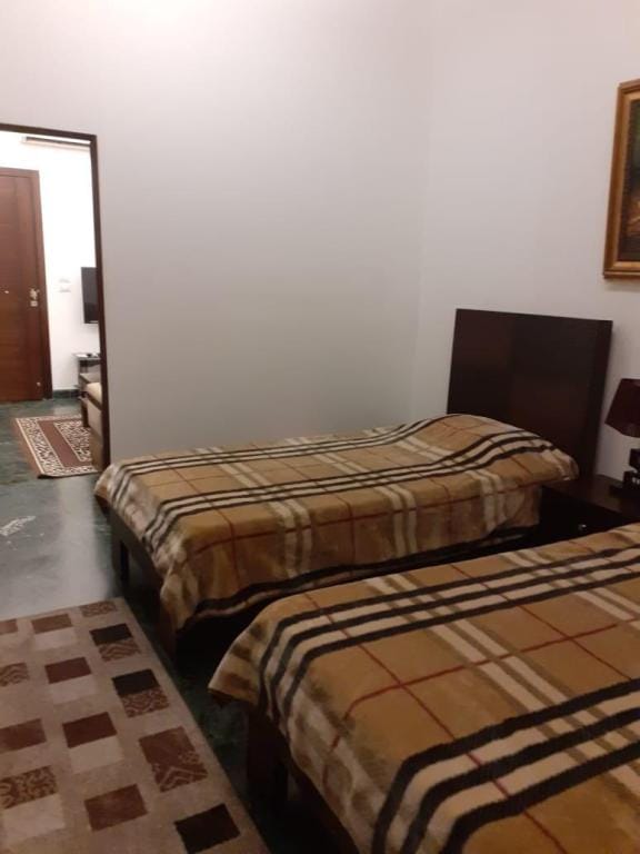 Fully furnished  1- Bedroom Apartment with Balcony Apartment in Africa