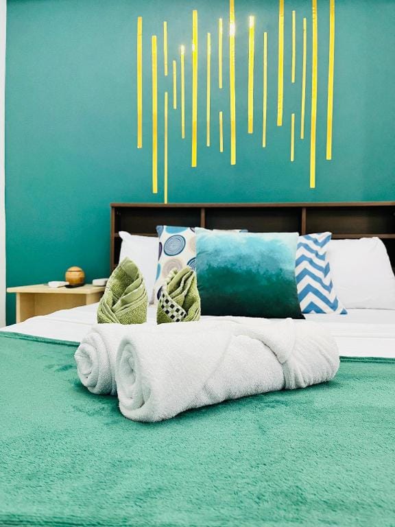 Condo Staycation @ Azure North - Vacation Bliss Apartment in Calabarzon