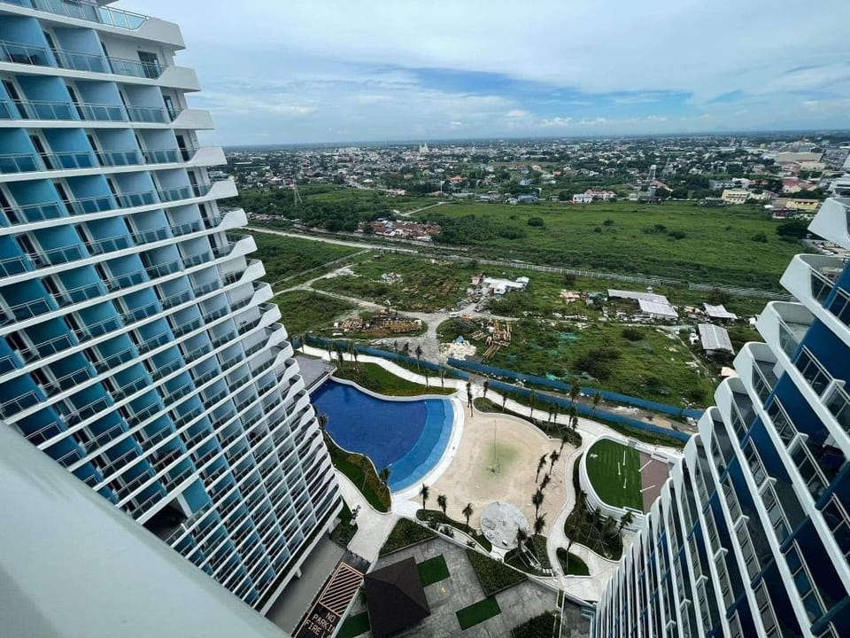 Condo Staycation @ Azure North - Vacation Bliss Apartment in Calabarzon