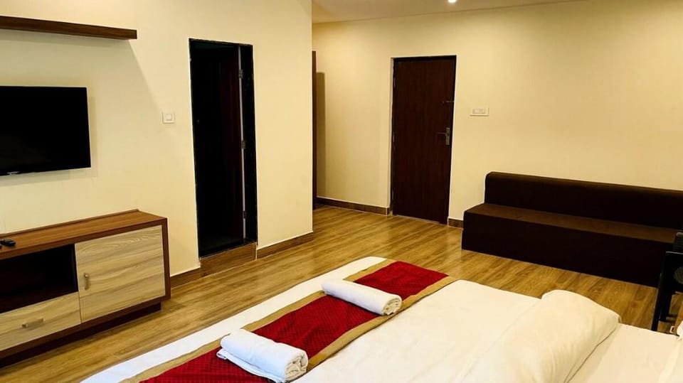 TNG- Super Deluxe Rooms Apartment in Calangute