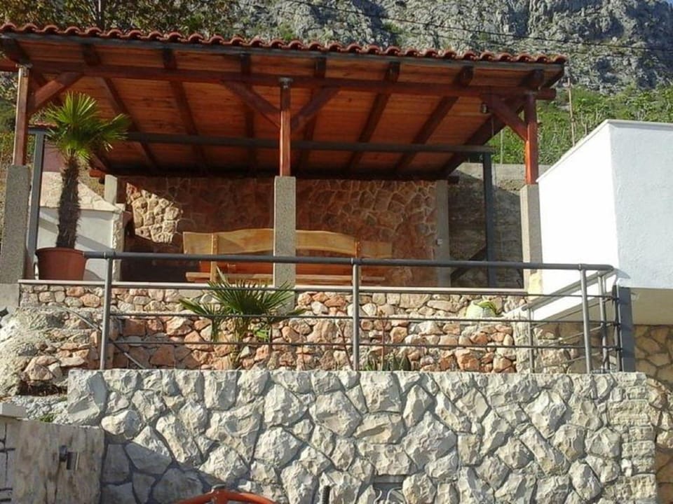 Villa in Solin with Private Pool and Garden Villa in Šibenik-Knin County, Croatia