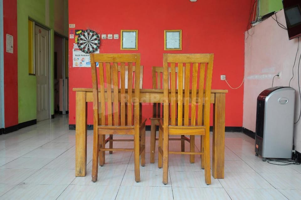 Hotel Abdulrahman Saleh Semarang Mitra RedDoorz Hotel in Indonesia