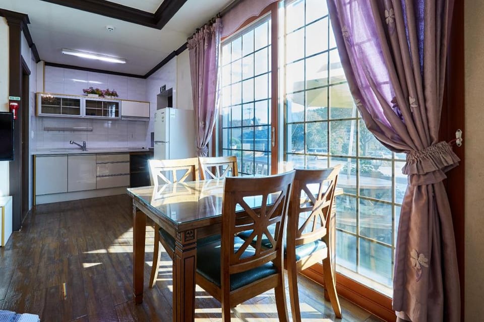 Taean Daenamu Pension Bed and Breakfast in South Korea