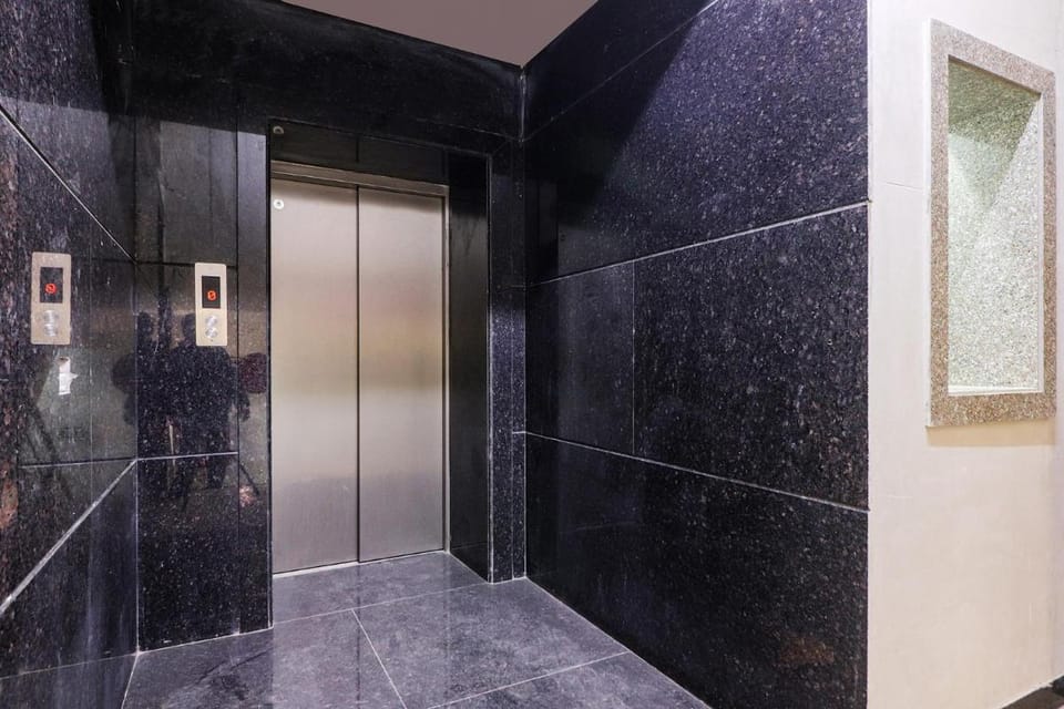 Capital O Sunberry Vacation rental in Delhi