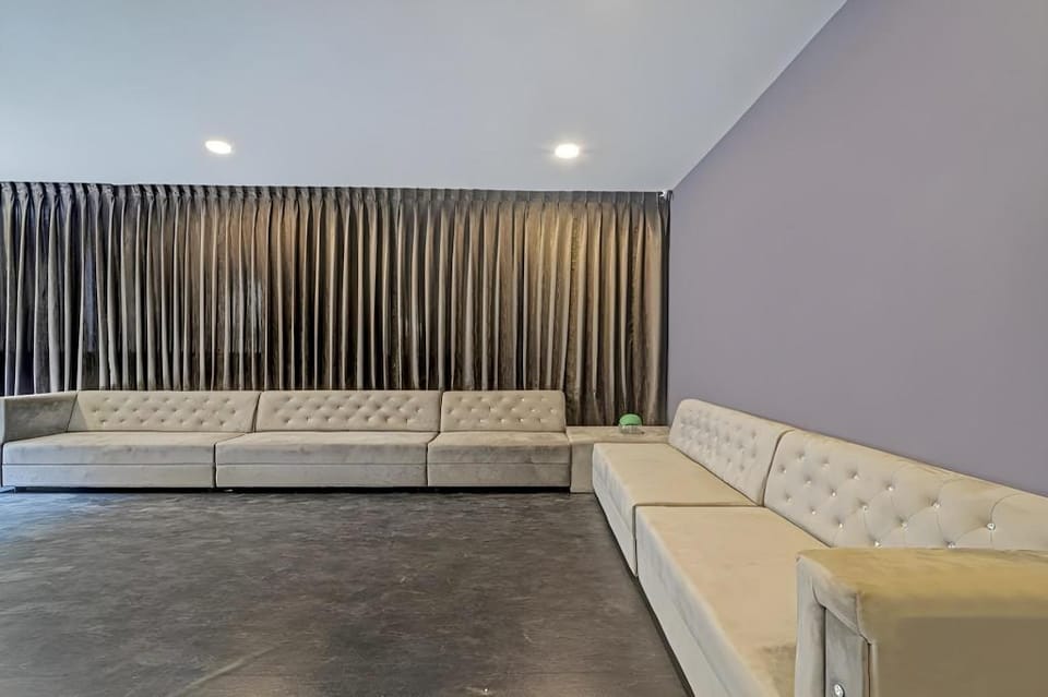 Collection O Earth Apart Hotel Hotel in Chennai