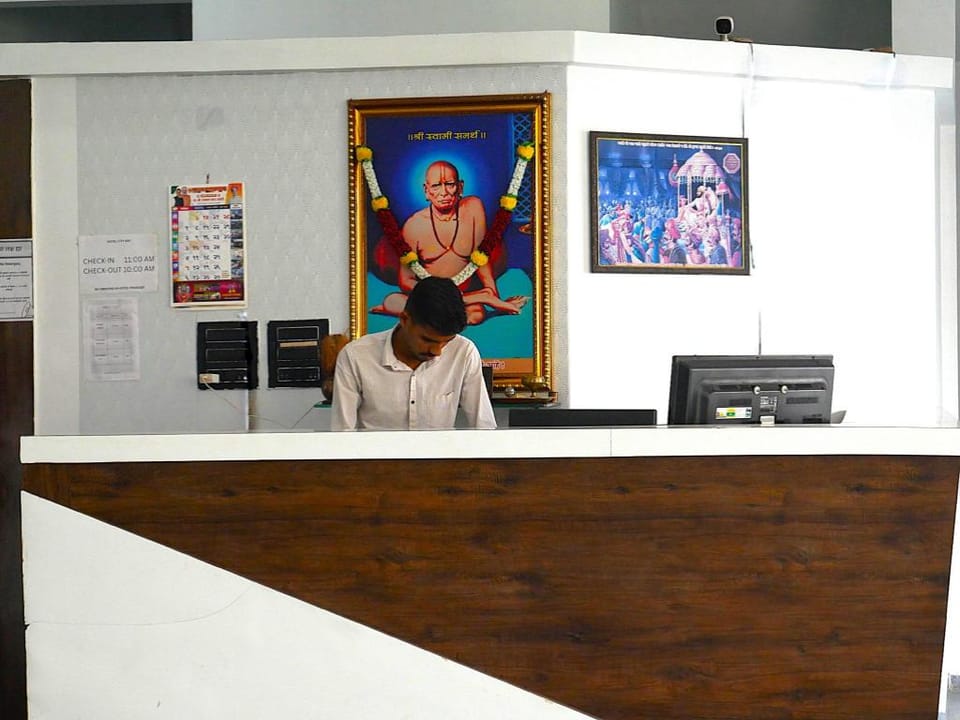 Hotel City Air Hotel in Pune