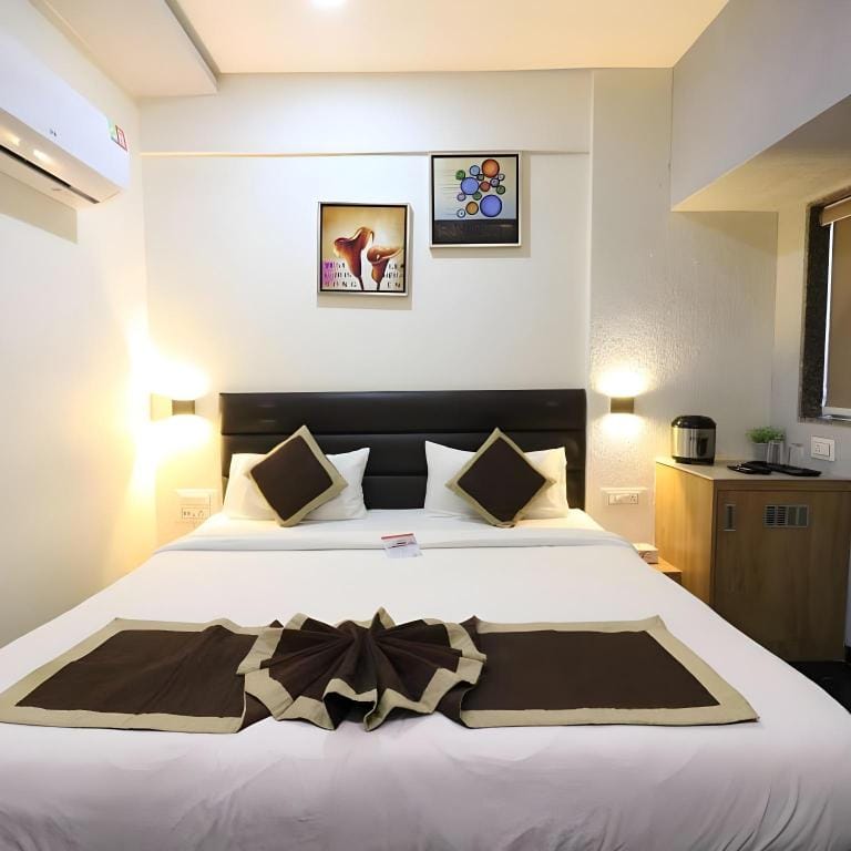 Hotel Pearl Residency Hotel in Gujarat