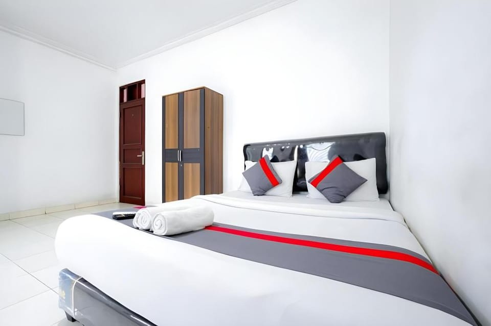 Hotel O J&b Rooms Tomang Hotel in Jakarta
