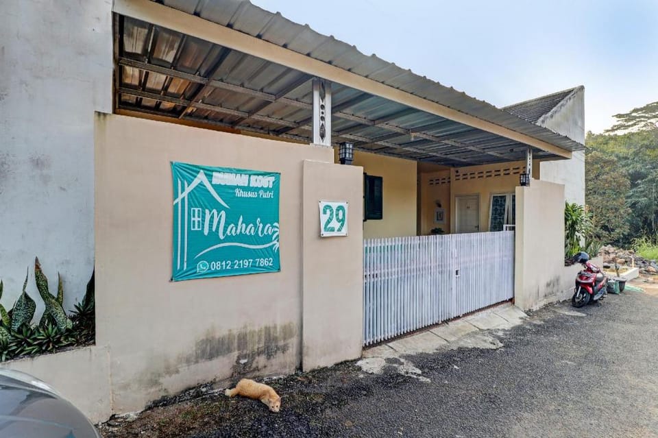 SPOT ON 91541 mahara syariah Hotel in West Java