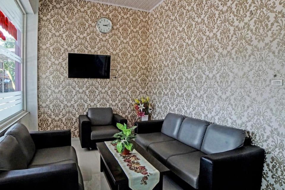 OYO 91493 Wisma Barokah Syariah Hotel in Indonesia