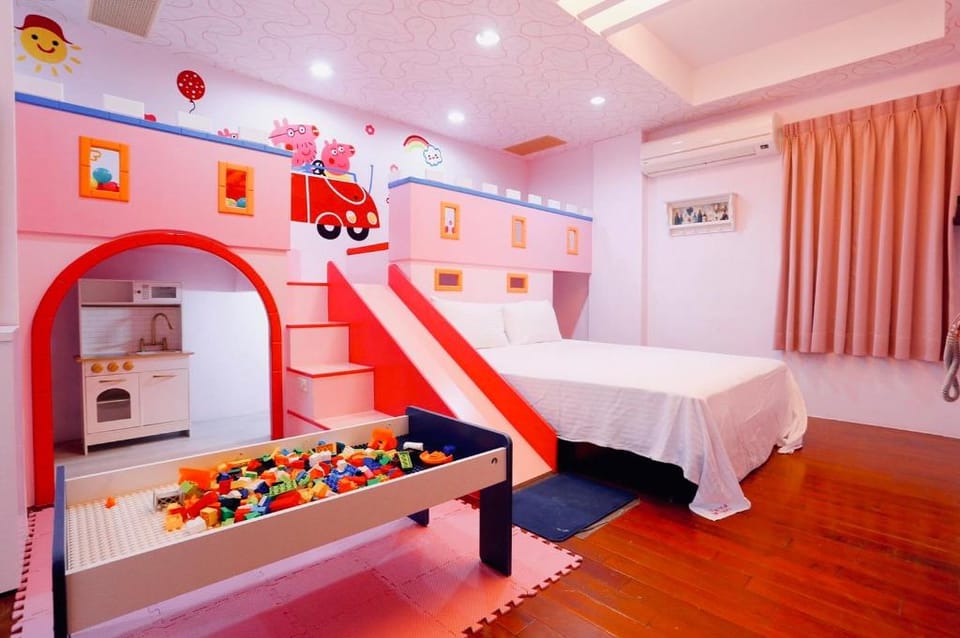 Armani Slide Family Bed and Breakfast in Taiwan, Province of China