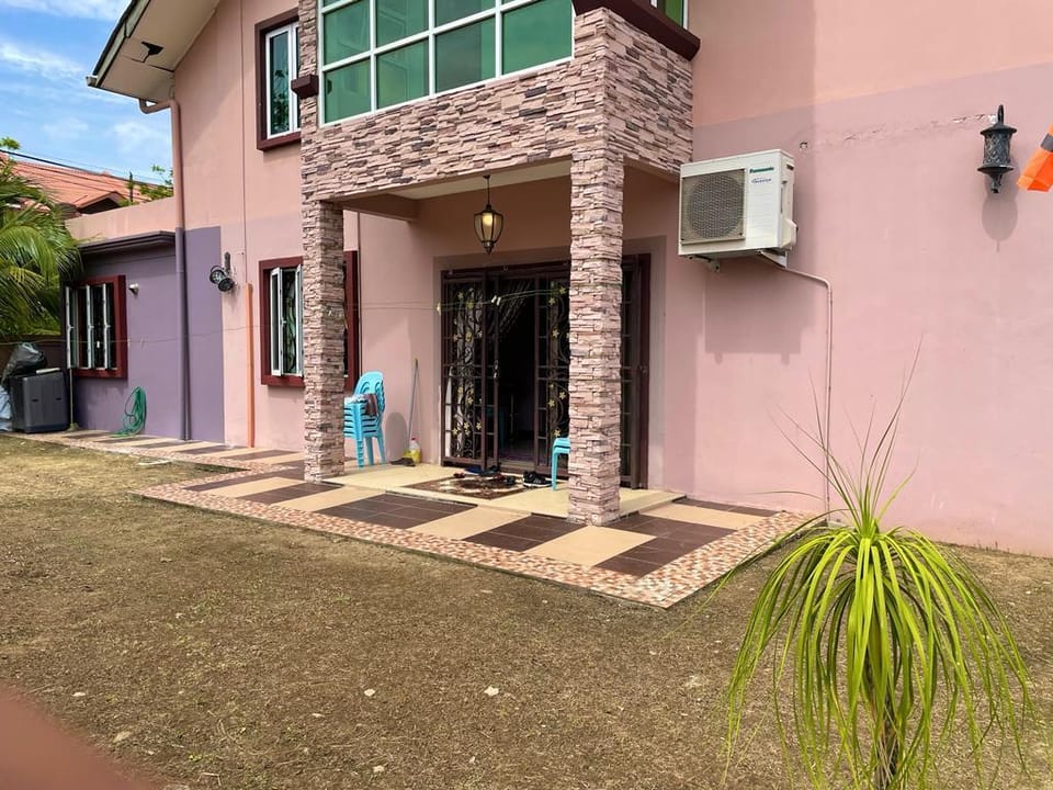 Homestay D' Sepangar Hills Vacation rental in Kota Kinabalu