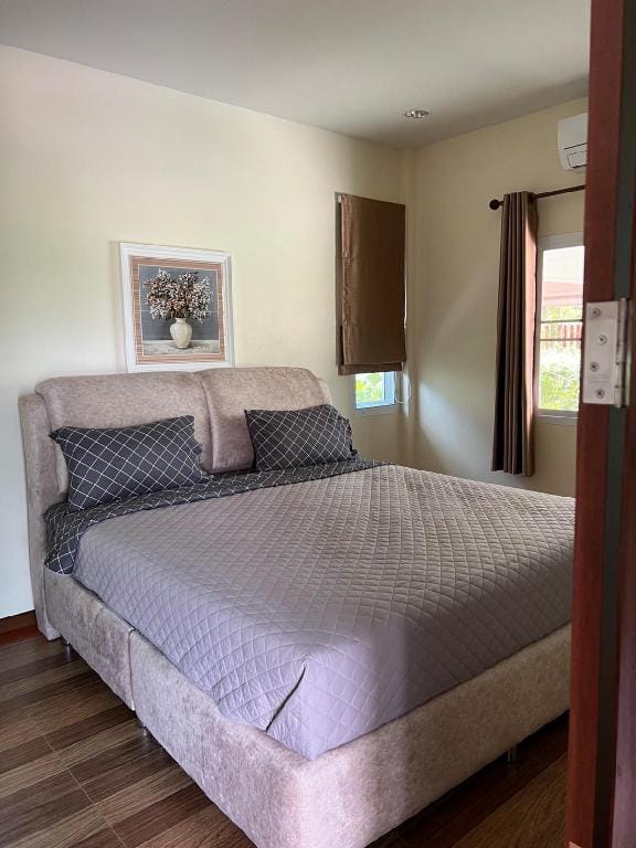 Taphong Houses Vacation rental in Chon Buri Changwat