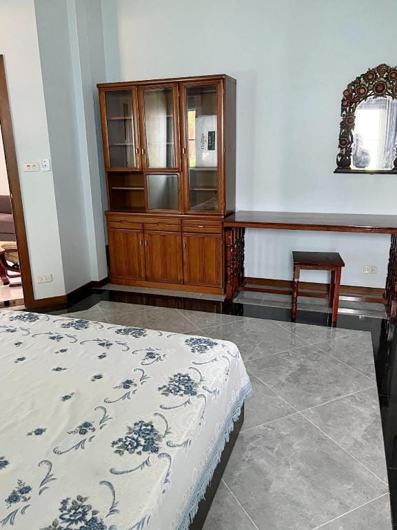 New home บ้านสร้างใหม่ ใกล้ทะเล เมืองระยอง Vacation rental in Chon Buri Changwat