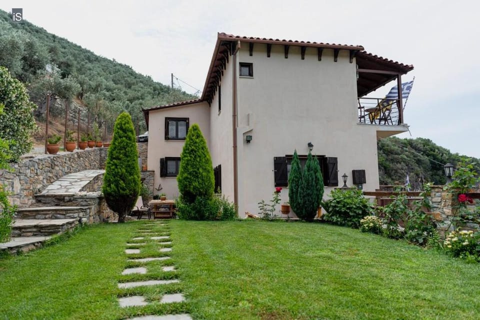 Elegant villa, Afissos Pelion Villa in Magnesia Prefecture, Greece