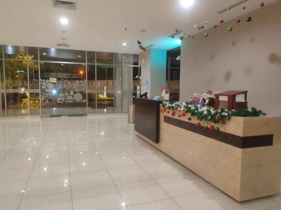 Iconic Studio Apartment Springlake View Summarecon Apartment in West Java
