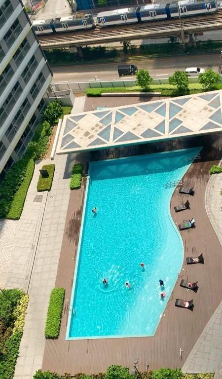 SMDC FAME RESIDENCES 1BR W/BALCONY FULLY FURNISHED Apartment in Mandaluyong