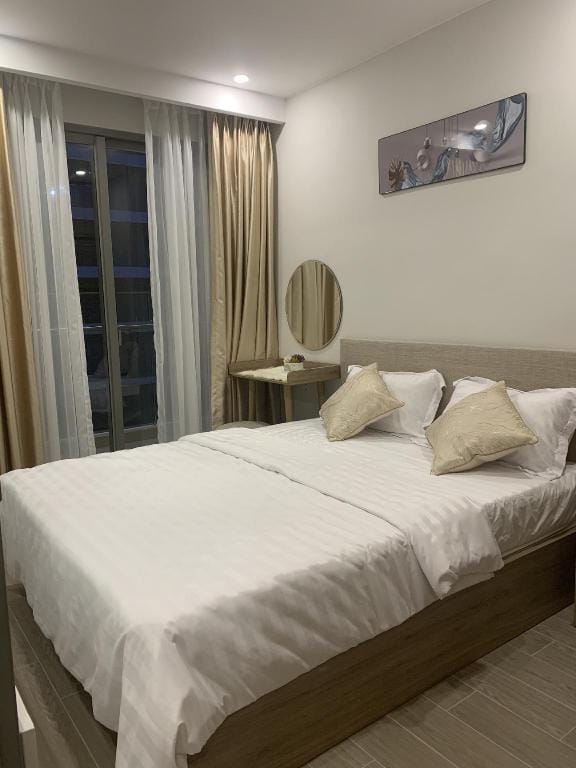 The song Apartment in Vung Tau