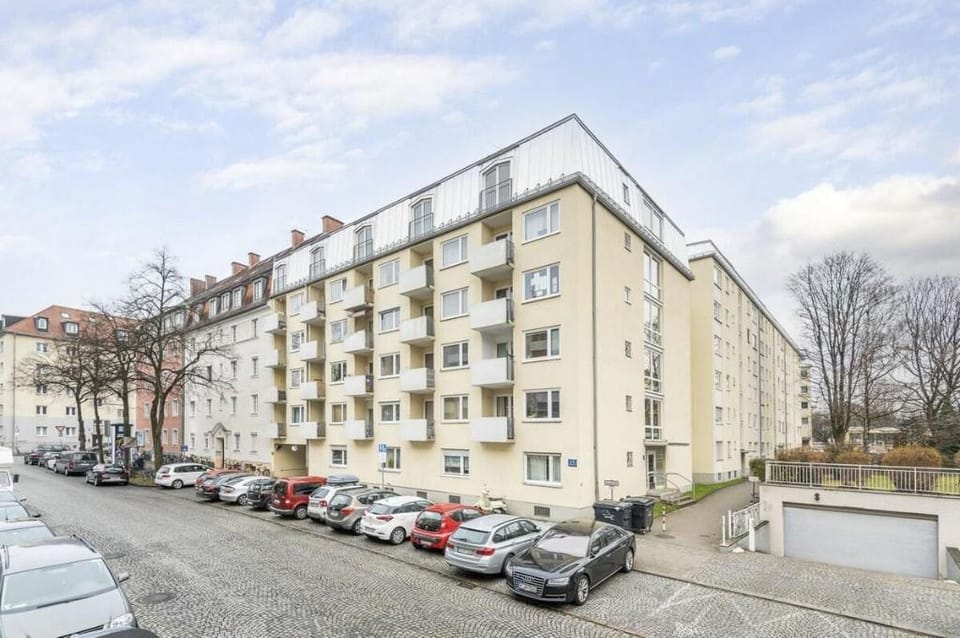 Best Lage: Schwabing 70m² City Wohnung Apartment in Munich