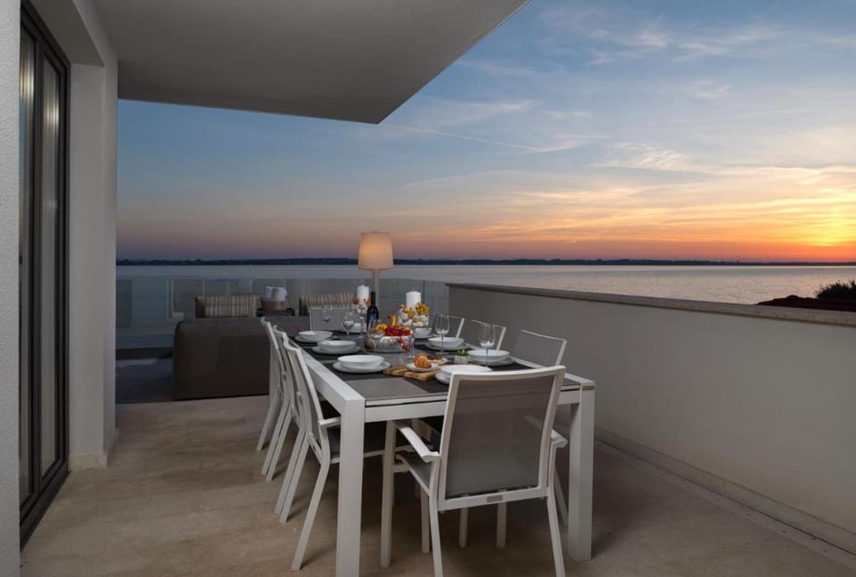 Villa Four Seasons Vrsi Villa in Zadar County