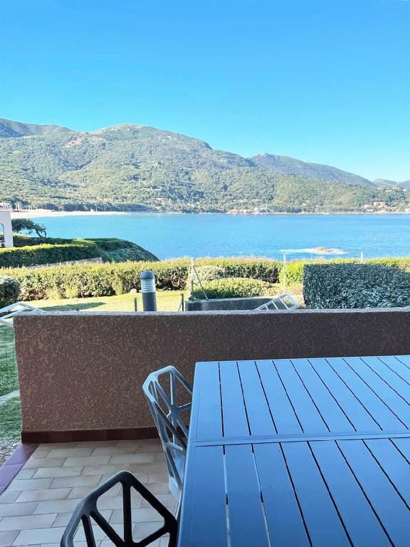 Appartement T3 en Bord de Mer Corse Apartment in Corsica