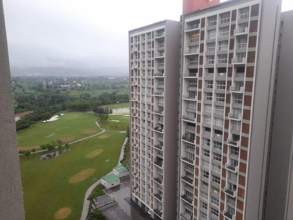 Beautiful 3BHK fully furnished Ac Flat in Belmondo Vacation rental in Maharashtra