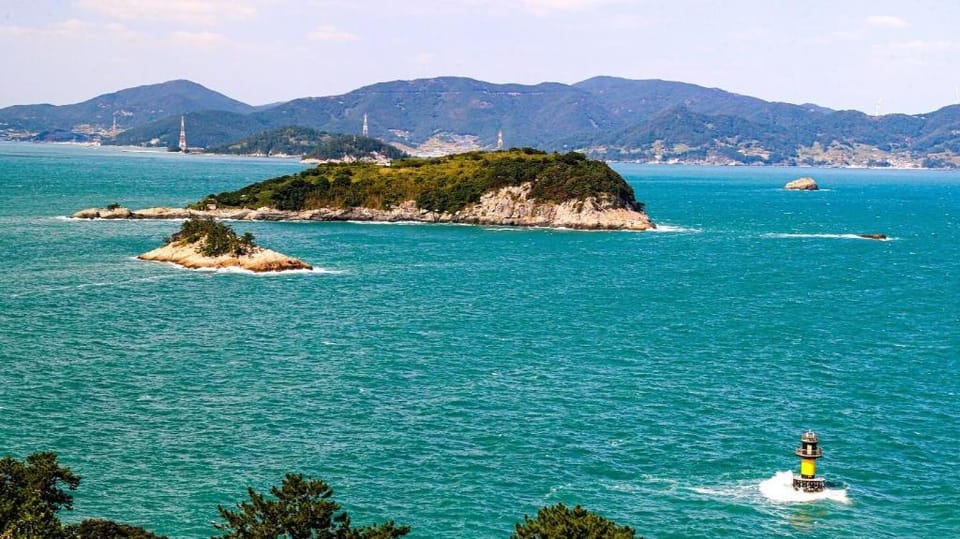 Yeosu Utop Ubless Bed and Breakfast in South Korea