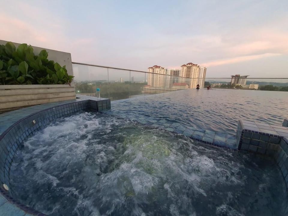 Jom La @ De Centrum loft (Wifi) Kajang Apartment in Negeri Sembilan, Malaysia