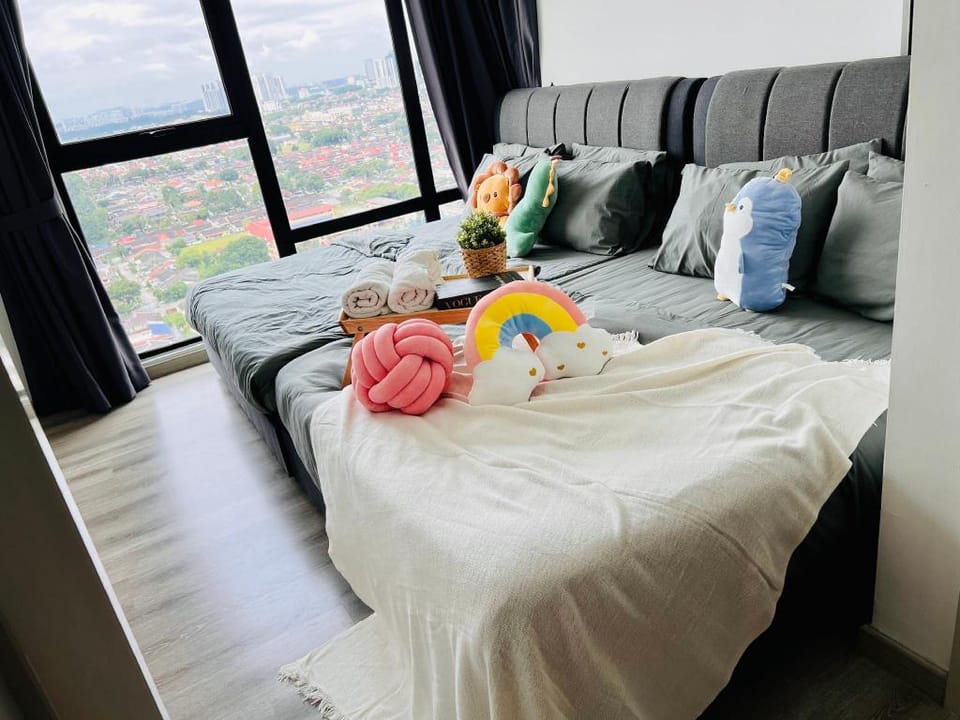 JB Southkey Mosaic Midvalley (High Floor)2 Bedroom Apartment in Johor Bahru