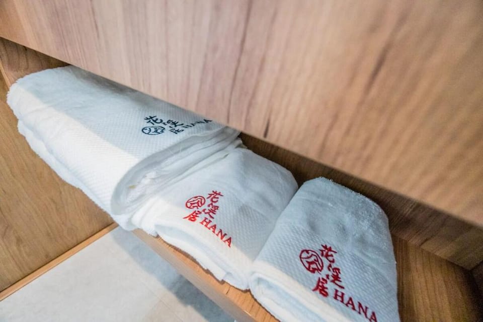 HANASTAY花渓居 · 園（SONO) 2F 全新精装 宽敞舒适 交通便利 光回线高速Wi-Fi Villa in Osaka
