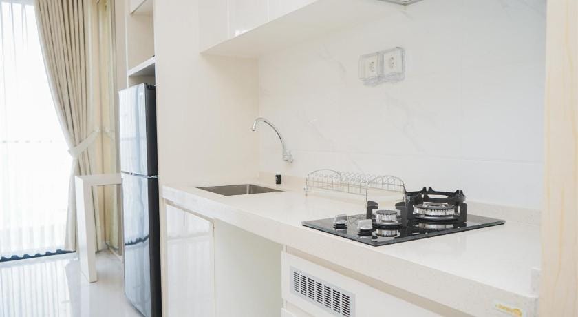 Well Furnished Studio @ Sky House BSD By Travelio Apartment in West Java