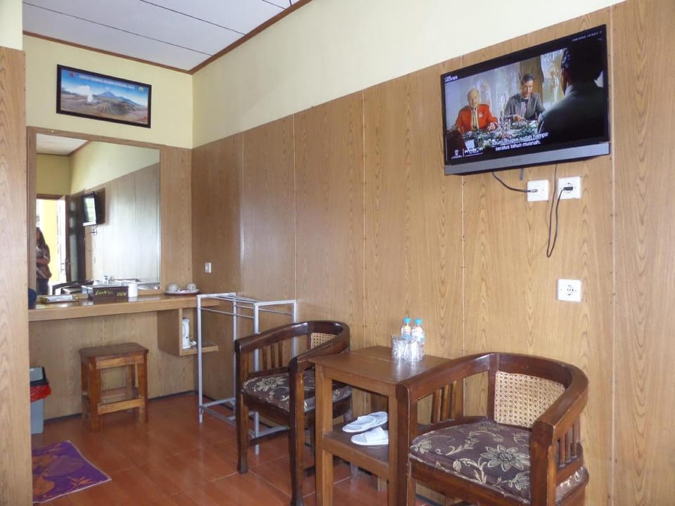 Deluxe Double Room at Lava Lodge Apartment in East Java