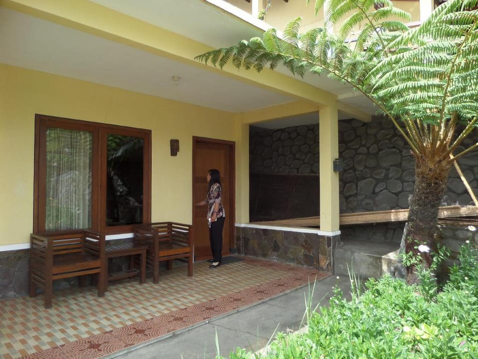 Deluxe Double Room at Lava Lodge Apartment in East Java