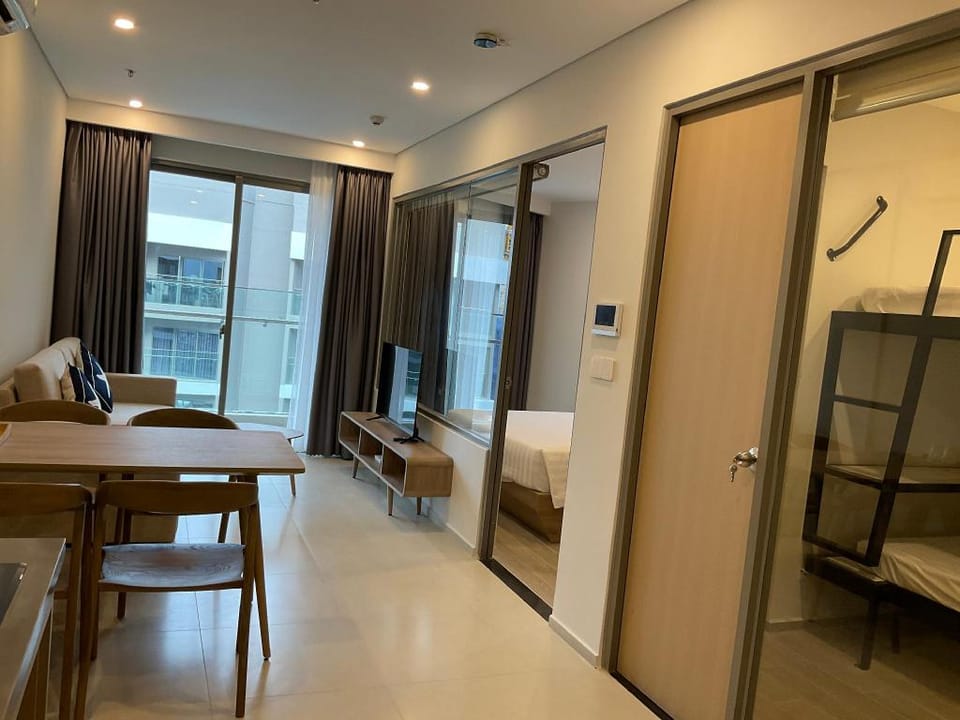 Căn hộ cao cấp The sóng Vũng Tàu - HỒ BƠI VÔ CỰC Apartment in Vung Tau