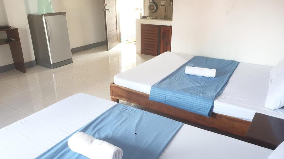 Gud for 4pax, starlink , kichen, 2min to beach,A7 Vacation rental in General Luna