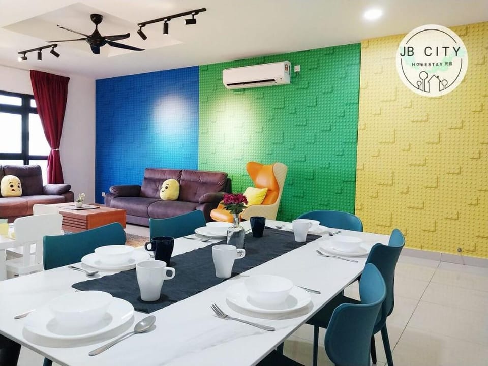 Lego Kingdom 8pax by RR JBcity Apartment in Johor