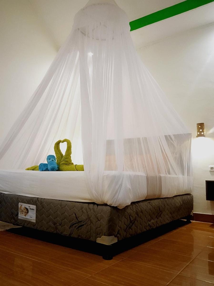 Yayan Bungalow Hotel in Pemenang