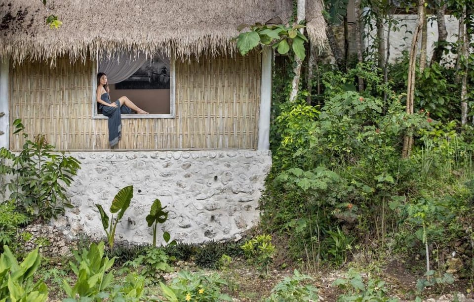 Rosemary One-Bedroom Cottage with Plantation View Villa in Nusapenida