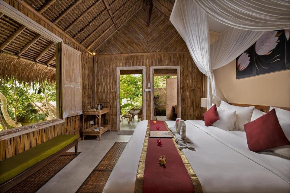 Rosemary One-Bedroom Cottage with Plantation View Villa in Nusapenida