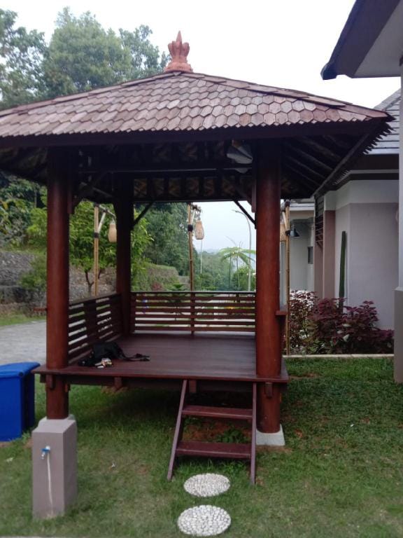 R & R Homestay Vacation rental in West Java
