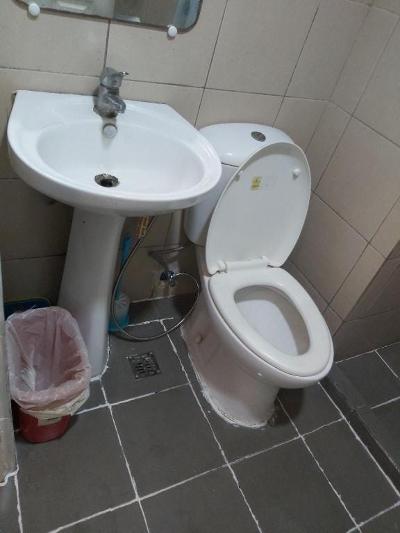 AFFORDABLE TAGAYTAY  MONTELUCE 2 BR w/ POOL G28 Apartment in Calabarzon