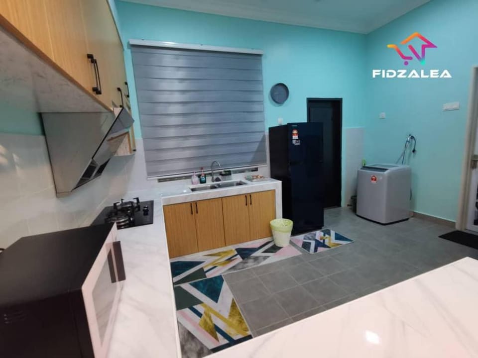 DESARU PENAWAR FIDZALEA MUSLIM GUESTHOUSE Vacation rental in Johor