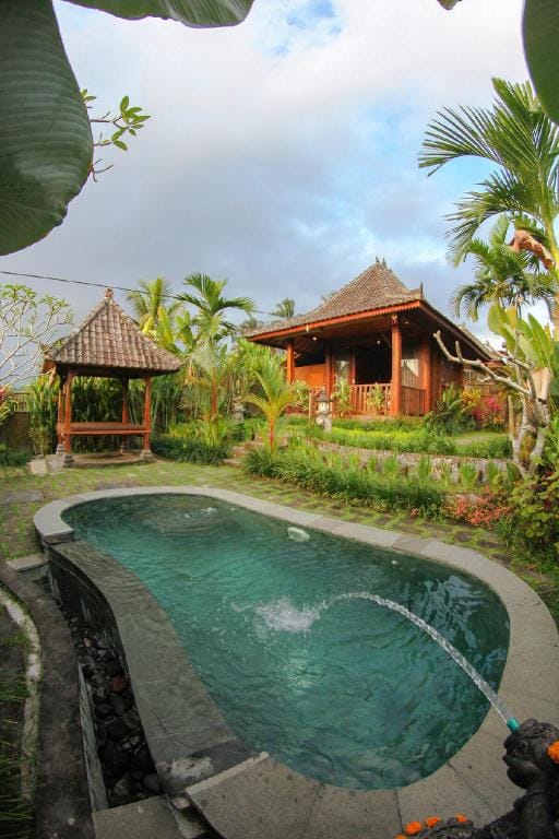 Cheerful 1-Bedroom Private Pool Villa in Ubud Villa in Payangan
