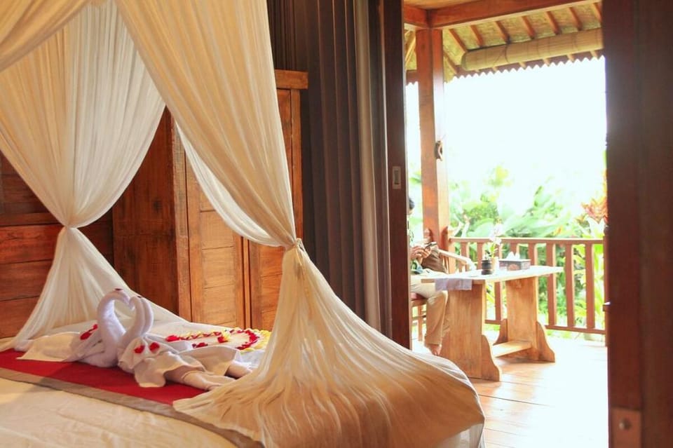 Cheerful 1-Bedroom Private Pool Villa in Ubud Villa in Payangan