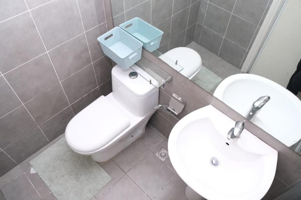One Bedroom  n Gramercy Free Pool&Gym  Vacation rental in Manila City