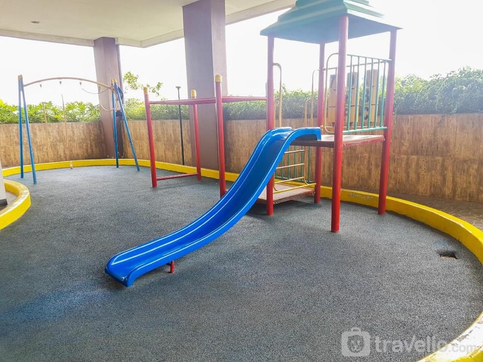 CozyComfort Studio @ Serpong Greenview By Travelio Apartment in Jakarta