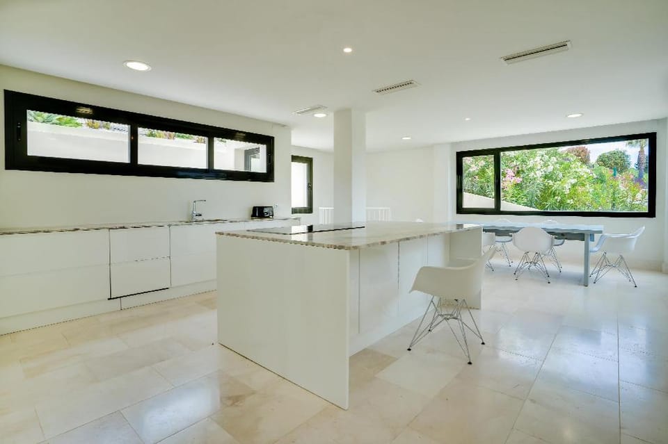 Spectacular luxury villa in complete silence Villa in Andalusia